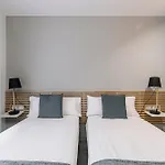 Apartment Weflating Sants *